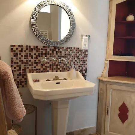 D'hotes De La Bigottiere 3*