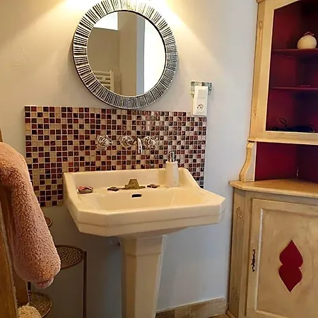 D'hotes De La Bigottiere Oda ve Kahvaltı